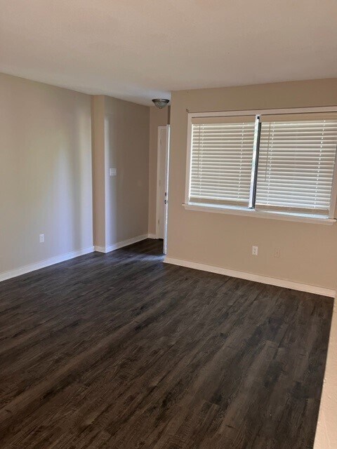 Photo - Caswell at Berkshire