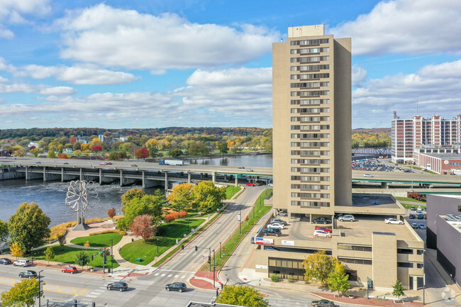 Cedar River Tower Apartments - Cedar River Tower Apartments