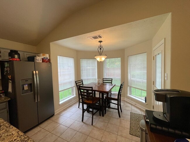 Photo - 4611 Silverlake Dr