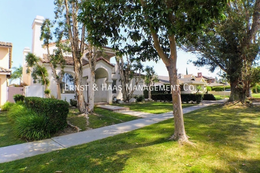 Photo - 3560 Pine Ave.-