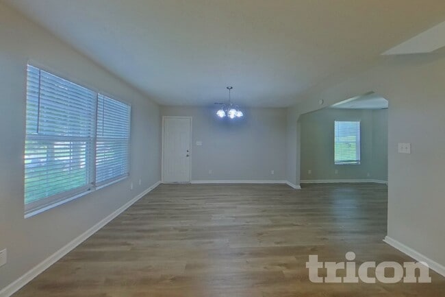 Photo - 7538 Fielder Rd