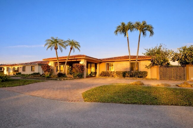 Building Photo - 2351 SW 92nd Pl