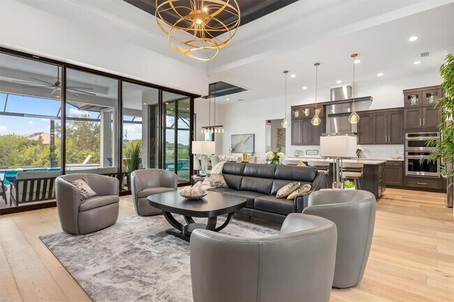 9474 Melody Cir