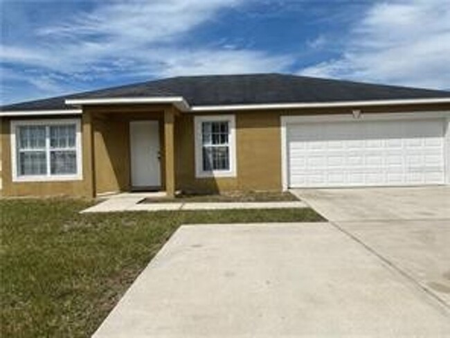 Poinciana Home - Poinciana Home