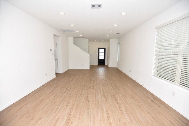 Photo - 21562 Casavatore Dr