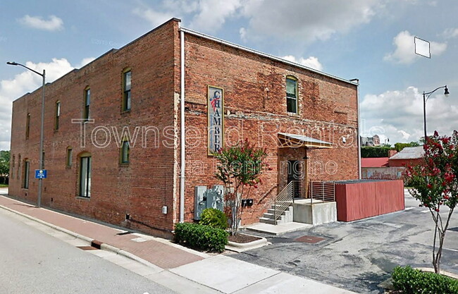 Photo - 159 Maxwell St Unidad 201 Rental
