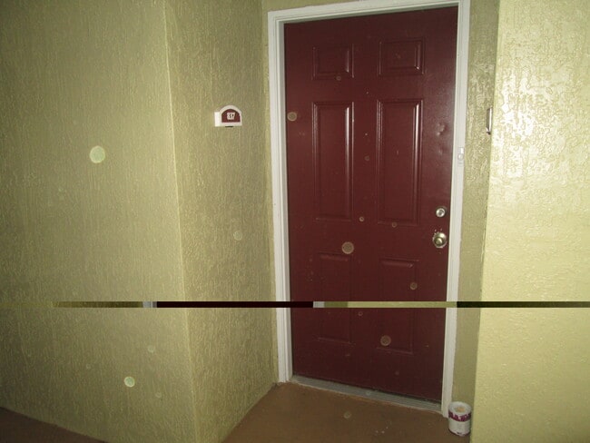 Front Door - 802 Crest Pines Dr Unit 837