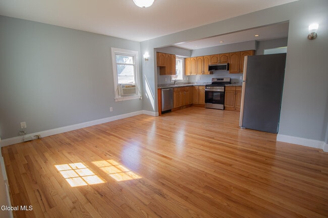 Photo - 30 Wilkins Ave