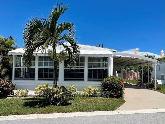 Building Photo - 400 N Hwy A1A Rental