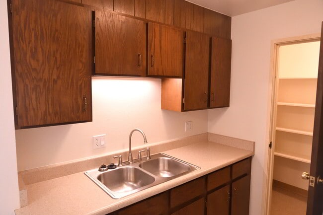 Photo - 840 Plymouth Dr Unit 206