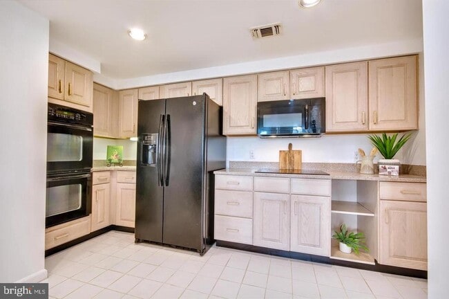 Photo - 930 Astern Way Unit 511