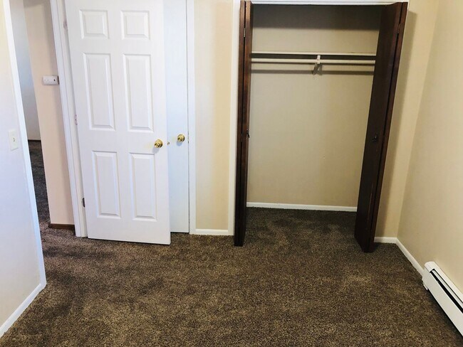 Photo - 1735 3rd St SE Unit 3