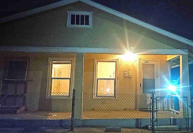 Photo - 1405 E Abriendo Ave House