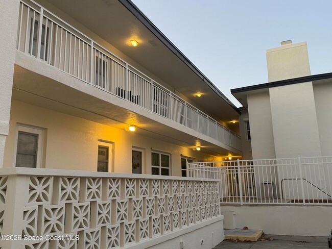 Photo - 154 Crescent Beach Dr Unit 7