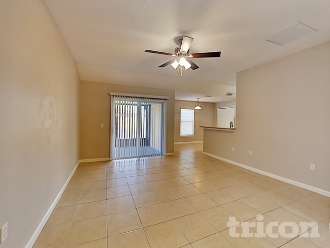 Photo - 6300 Rolling Tree Street