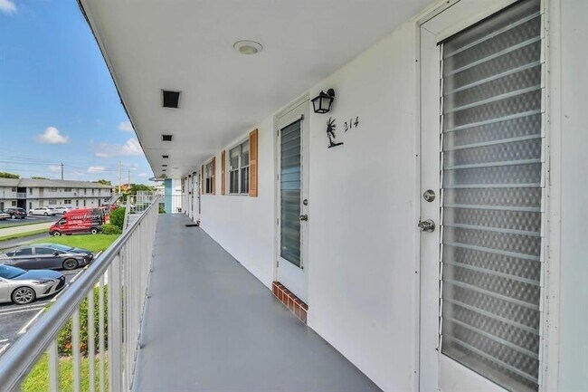 Photo - 1116 Lake Terrace Unit 2140