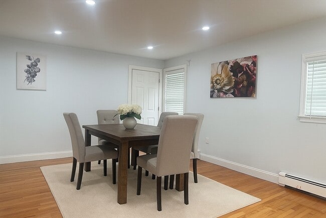 Photo - 599 North St