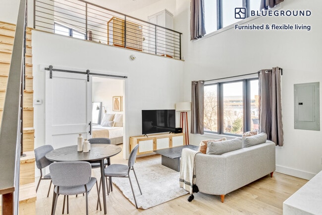 Photo - 1012 Pennsylvania Ave. SE Unit FL3-ID407