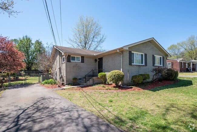 Building Photo - 405 Figuers Dr Rental