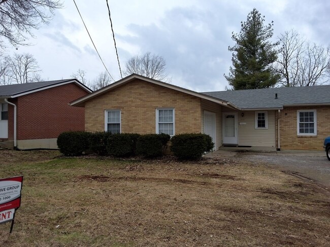 Photo - Beautiful Cozy 3 Bed, 2 Bath House located in the heart of Elizabethtown