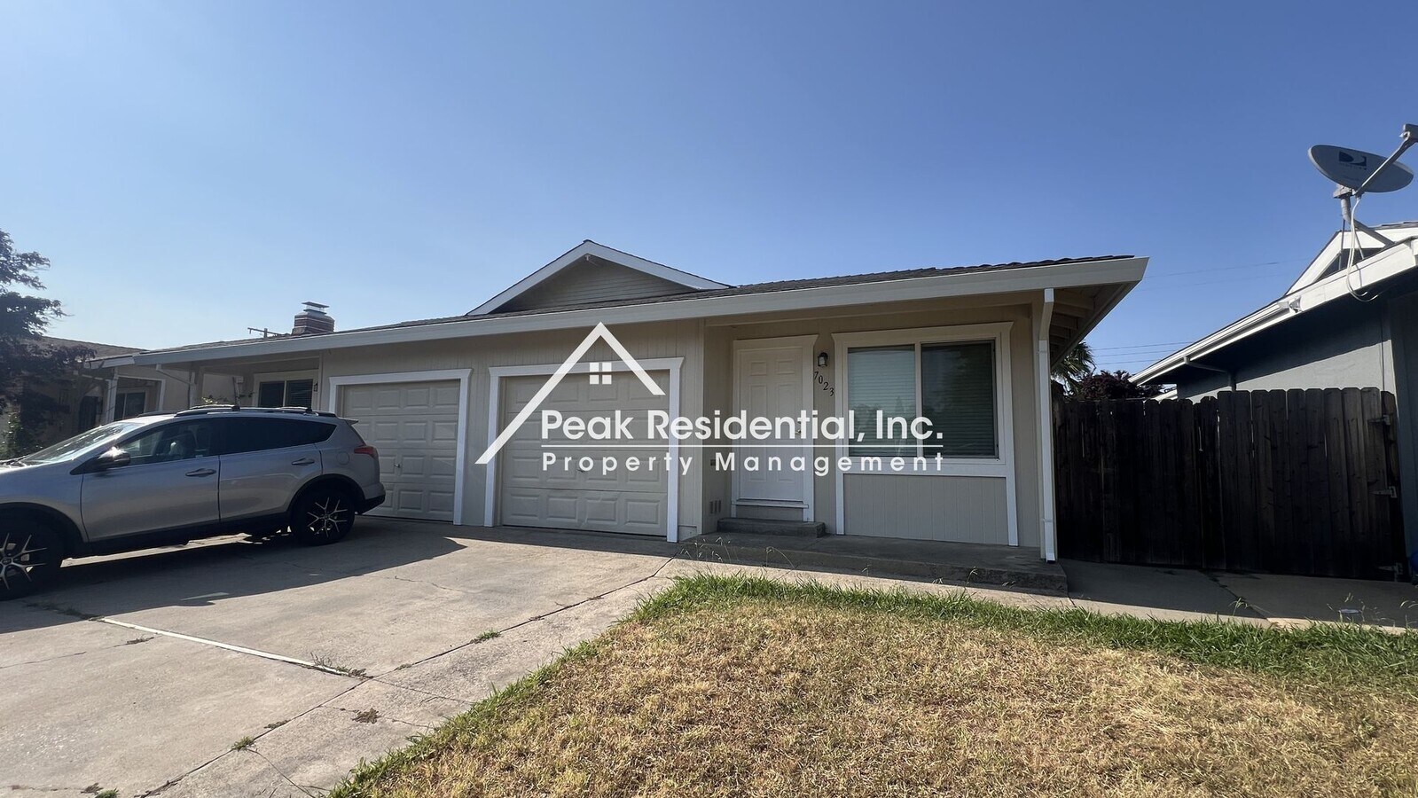 Updated Citrus Heights 2bd/1ba Duplex! - Updated Citrus Heights 2bd/1ba Duplex! House