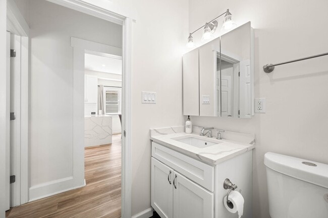 Photo - 1215 N Warman Ave