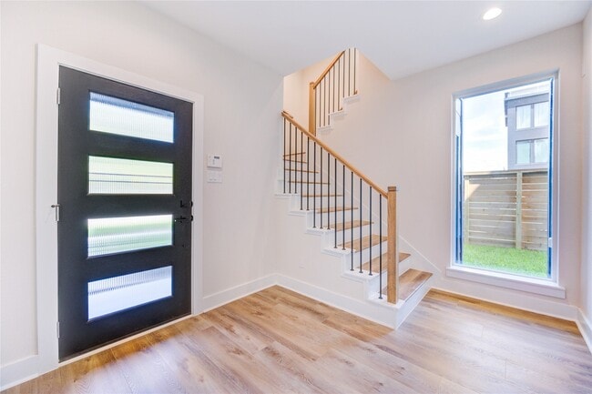 Photo - 1928 Gregg St