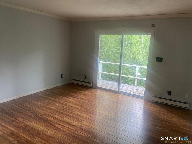 Photo - 1840 Shepard Ave