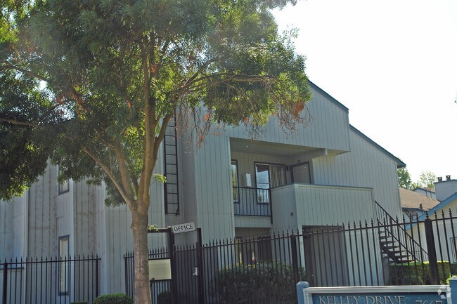 Photo - Kelley Drive Condominiums