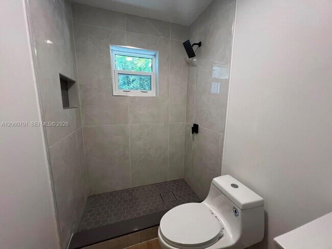 Photo - 1239 SW 22nd Ave