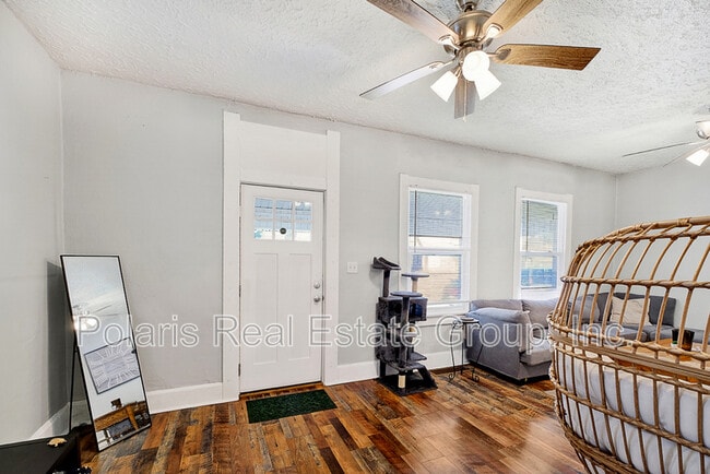 Photo - 1201 St Peter St