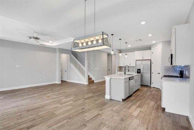 Photo - 3503 Harlowe Run