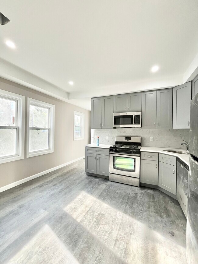 Photo - 16 Long Ave Unidad 2