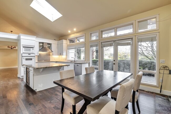 Photo - CLICK "REQUEST A TOUR" NOW!