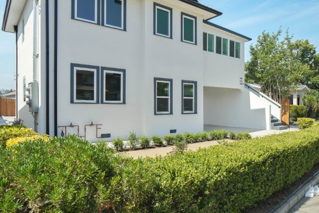 Photo - 510 E Palmer Ave