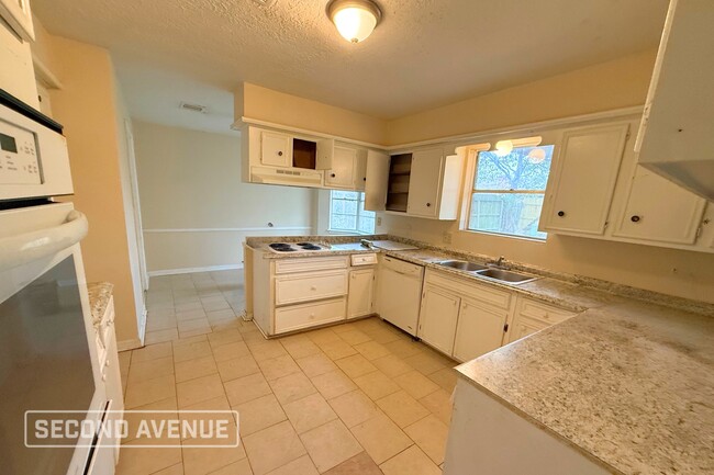 Photo - 10631 Sagewillow Ln