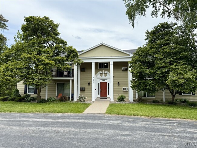 Photo - 7112 New Yorker Ave Condo