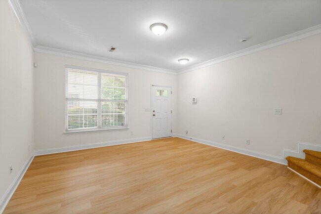 Photo - 3760 Shadow Ridge Dr