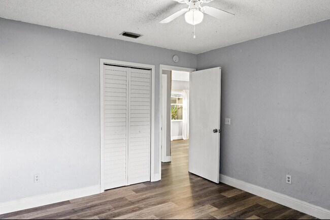 Photo - 2230 SE Dill Ln