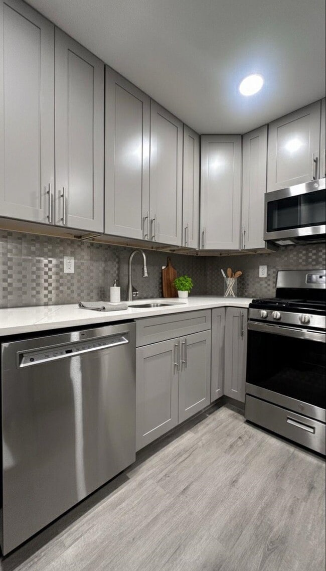 Photo - 213 Woodward St Unidad 4