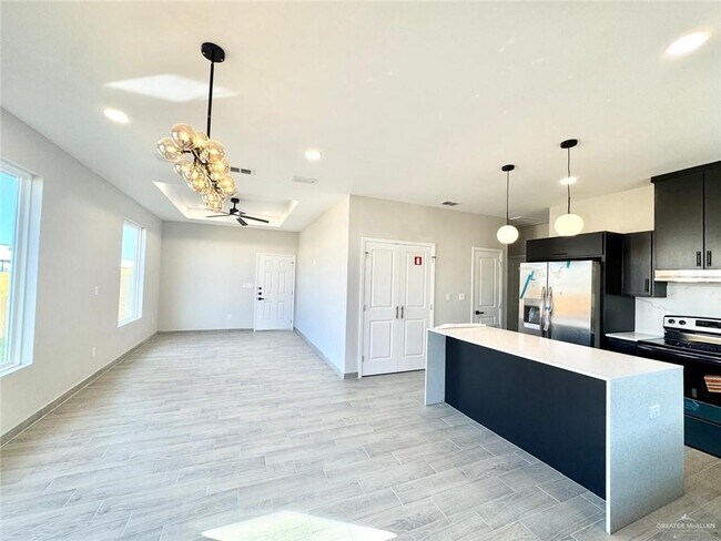 Photo - 27 Selena St Unidad 4