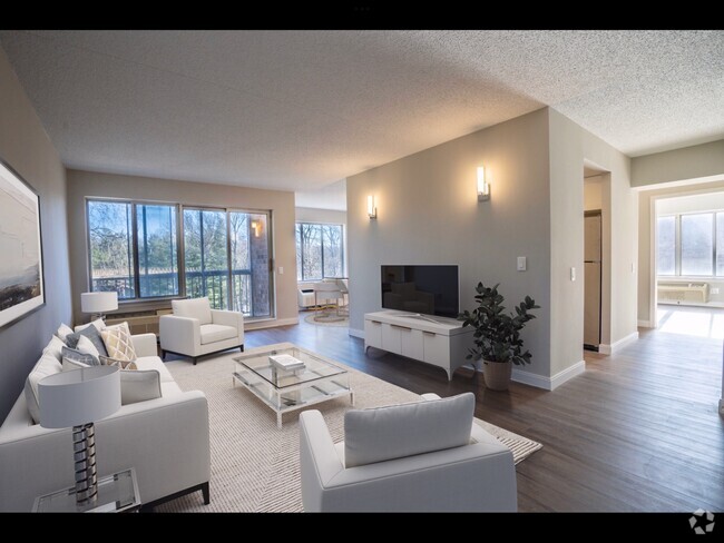 Building Photo - 195 Wellington Ct Unit 3 FL Rental