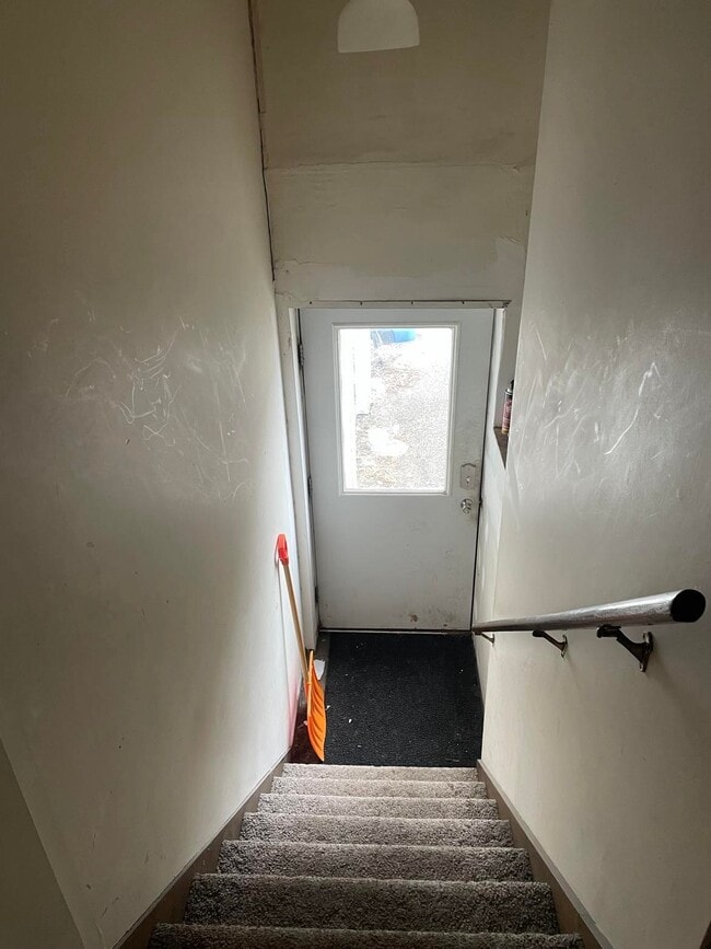 Photo - 173 E 2nd St Unidad #1