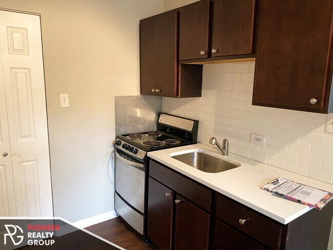 Photo - 1627 N Humboldt Blvd