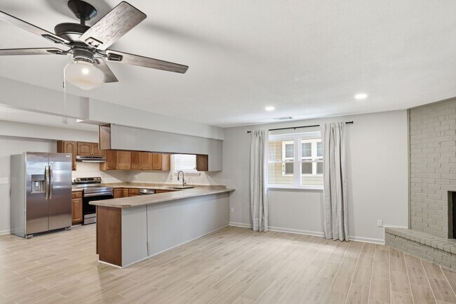 Photo - 6182 Milne Blvd