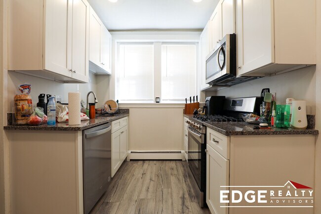 Photo - 24 Wallingford Rd Unit 2