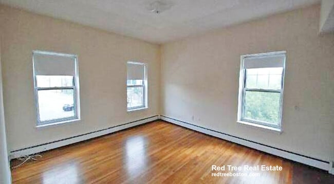 Photo - 160 N Beacon St Unit 21