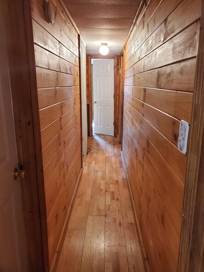 1239 Claybank Rd Rental House Rental in West Jefferson, NC