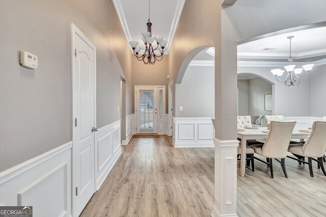 Photo - 1141 Carillon Dr SE