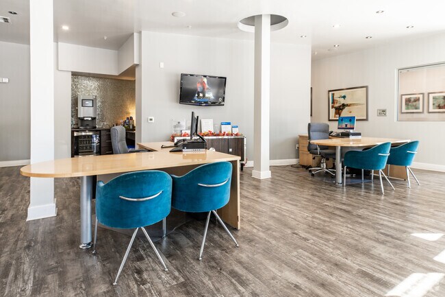 Leasing Office